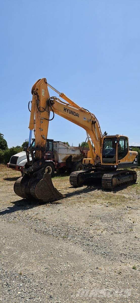 Hyundai R210NLC-9 Excavatoare pe șenile
