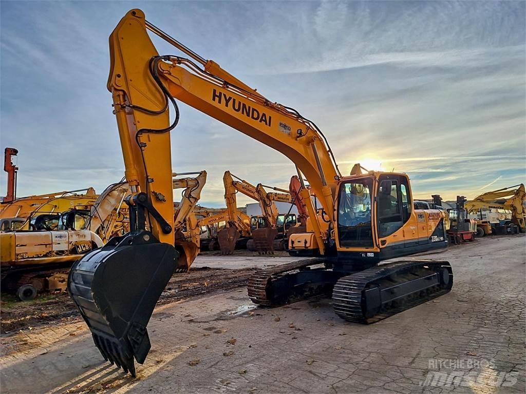 Hyundai R220LC-9S Excavatoare pe șenile
