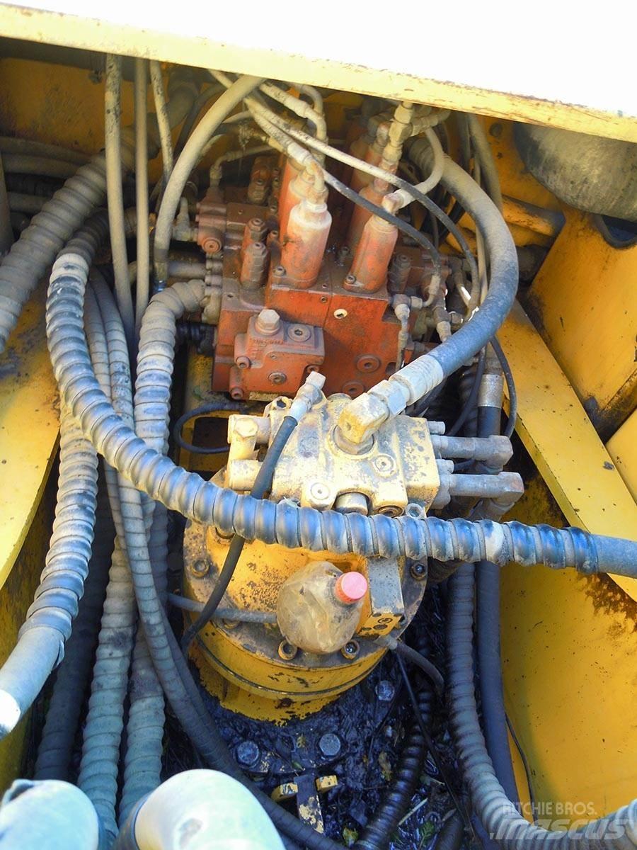 Hyundai R250NLC-7 Excavatoare pe șenile
