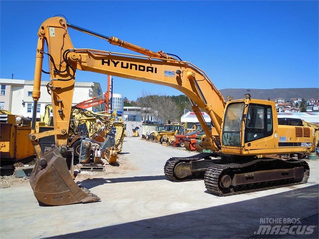 Hyundai R320NLC-7A Excavatoare pe șenile
