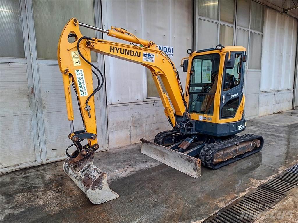 Hyundai R35Z-9 Mini excavatoare < 7t