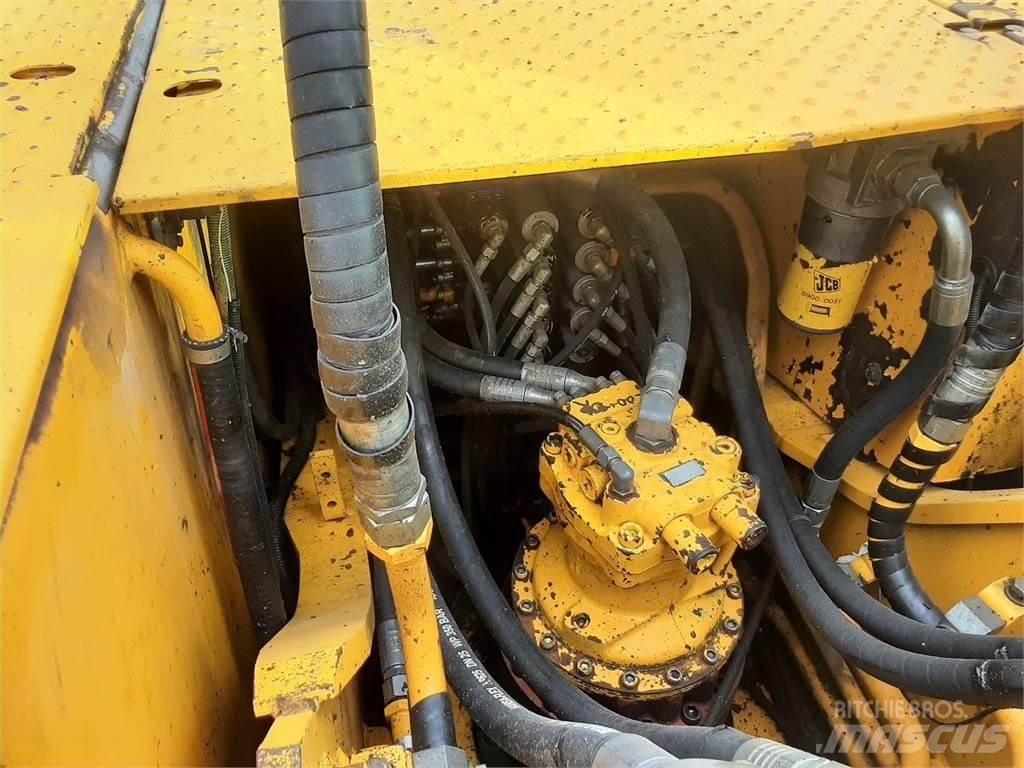 JCB JS235HD Excavatoare pe șenile
