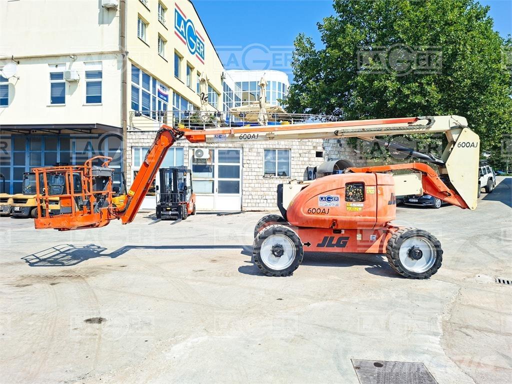 JLG 600AJ Nacele cu brat articulat