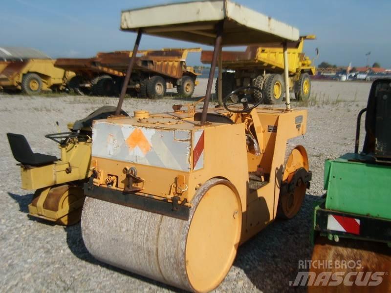 Kaelble 3WTV Cilindri compactori dubli