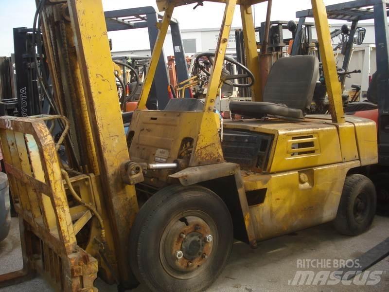 Komatsu FG25-7 Strivuitoare-altele