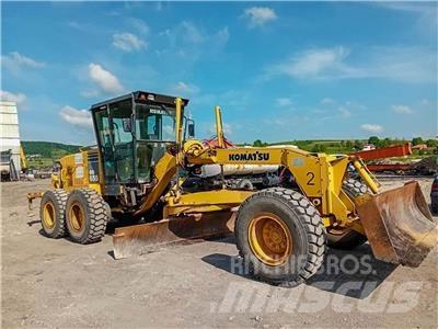 Komatsu GD655-3A Gredere