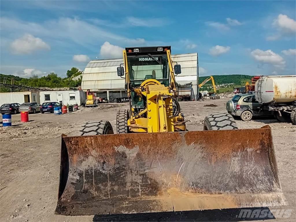 Komatsu GD655-3A Gredere