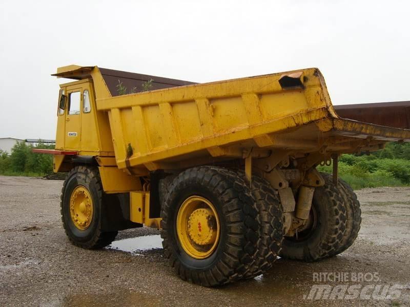 Komatsu HD325-5 Minitractor de teren