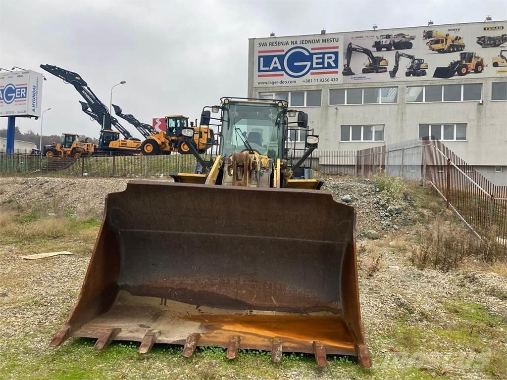 Komatsu WA 470-7 Incarcator pe pneuri