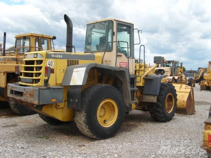Komatsu WA320-3H Incarcator pe pneuri