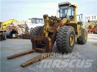 Komatsu WA500-1 Incarcator pe pneuri