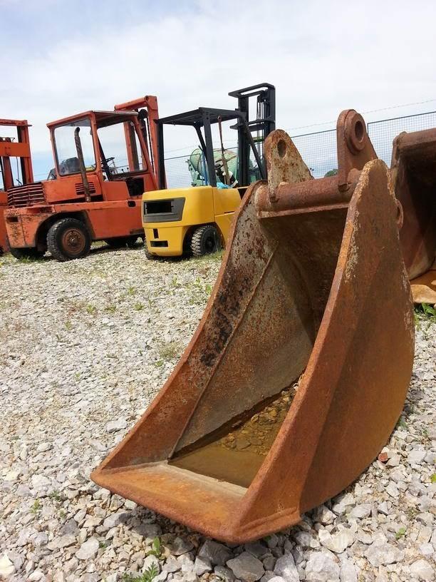  KORPA / BUCKET 450mm Utilaje construcții - Altele
