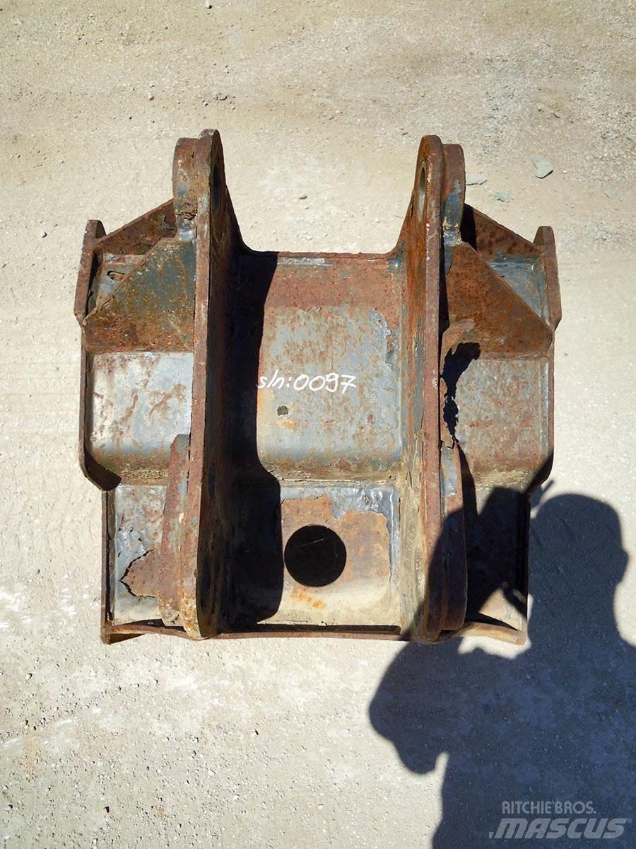  KORPA / BUCKET 600mm Utilaje construcții - Altele