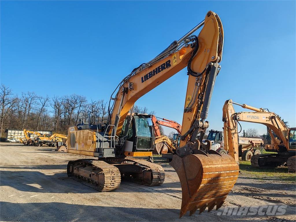 Liebherr R924 NLC Excavatoare pe șenile
