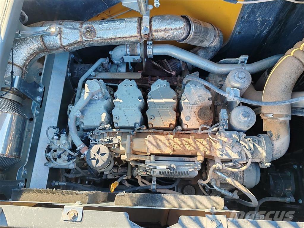 Liebherr R930 NLC Excavatoare pe șenile
