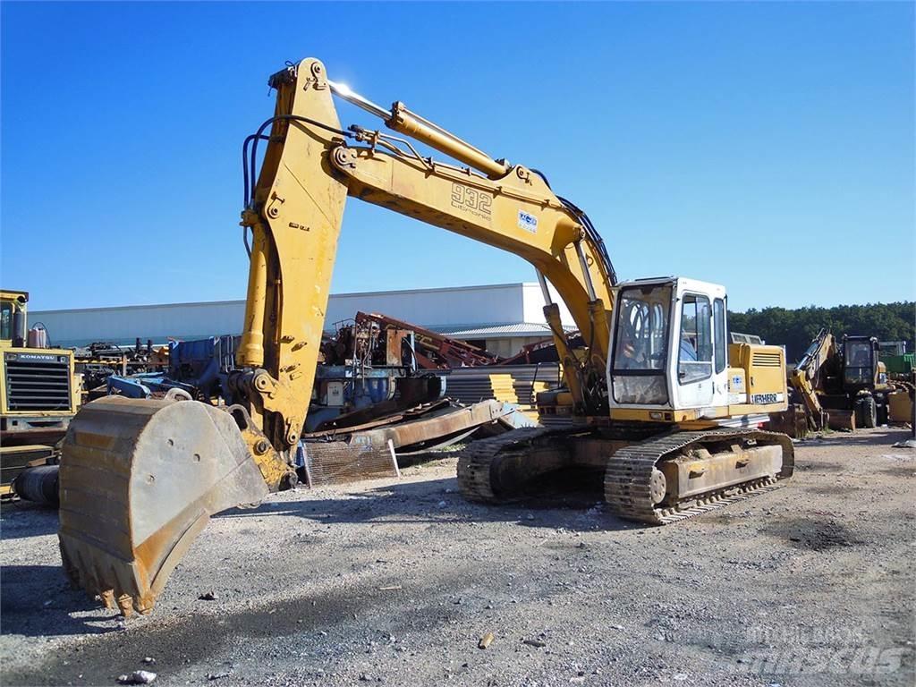 Liebherr R932HDSL Excavatoare pe șenile
