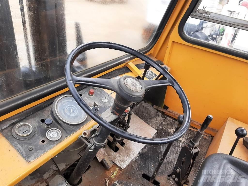 Litostroj V8 Stivuitor diesel