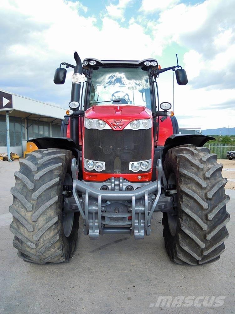 Massey Ferguson 8690 Tractoare