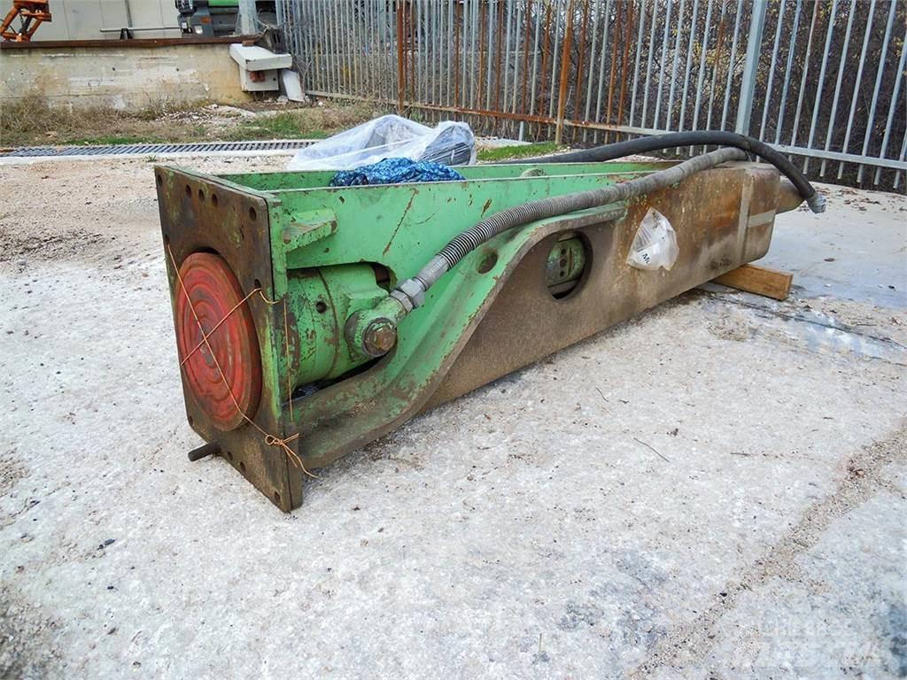 Montabert W1800 Ciocane hidraulice batut piloni