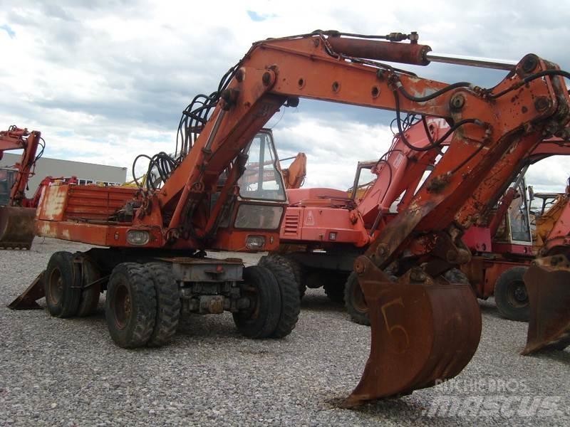 O&K MH6 Excavatoare cu roti