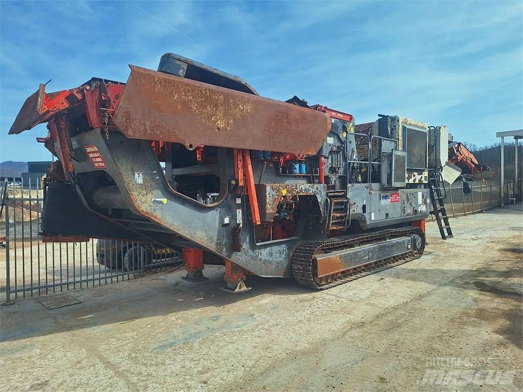 Sandvik QI 240 Concasoare mobile