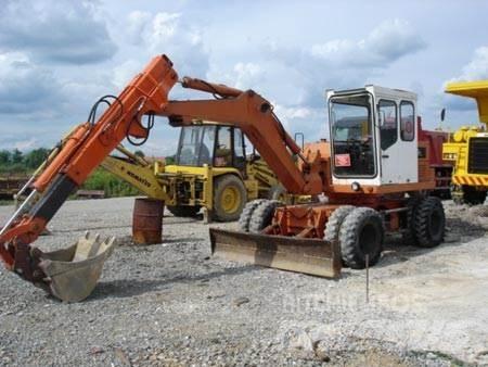 Schaeff HML 40 Excavatoare cu roti