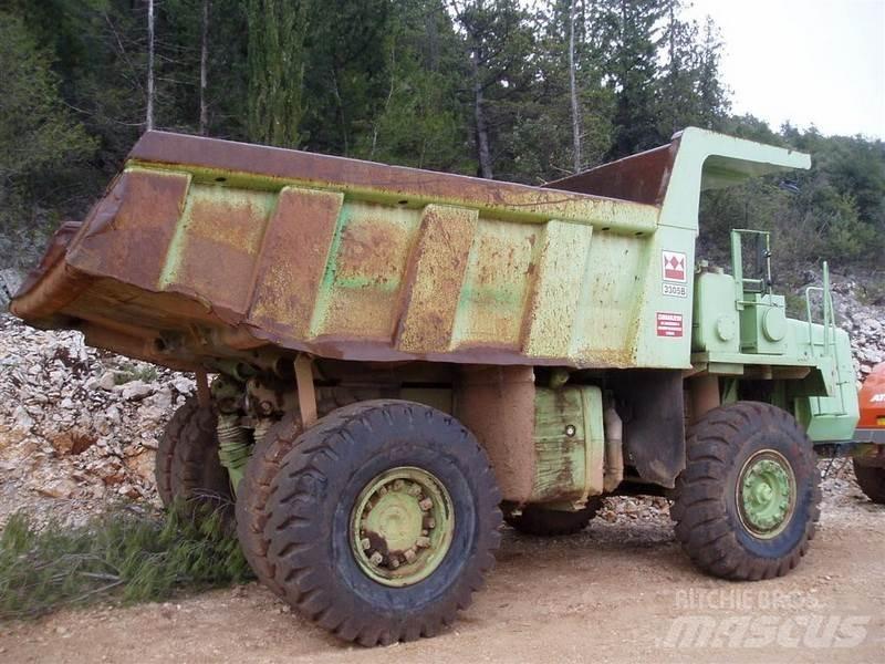Terex L33-05 Minitractor de teren