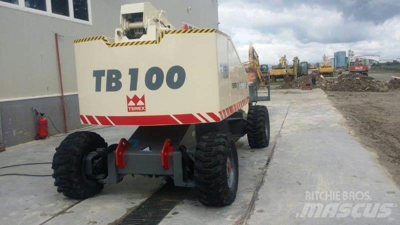Terex TB100 Nacele cu brat articulat