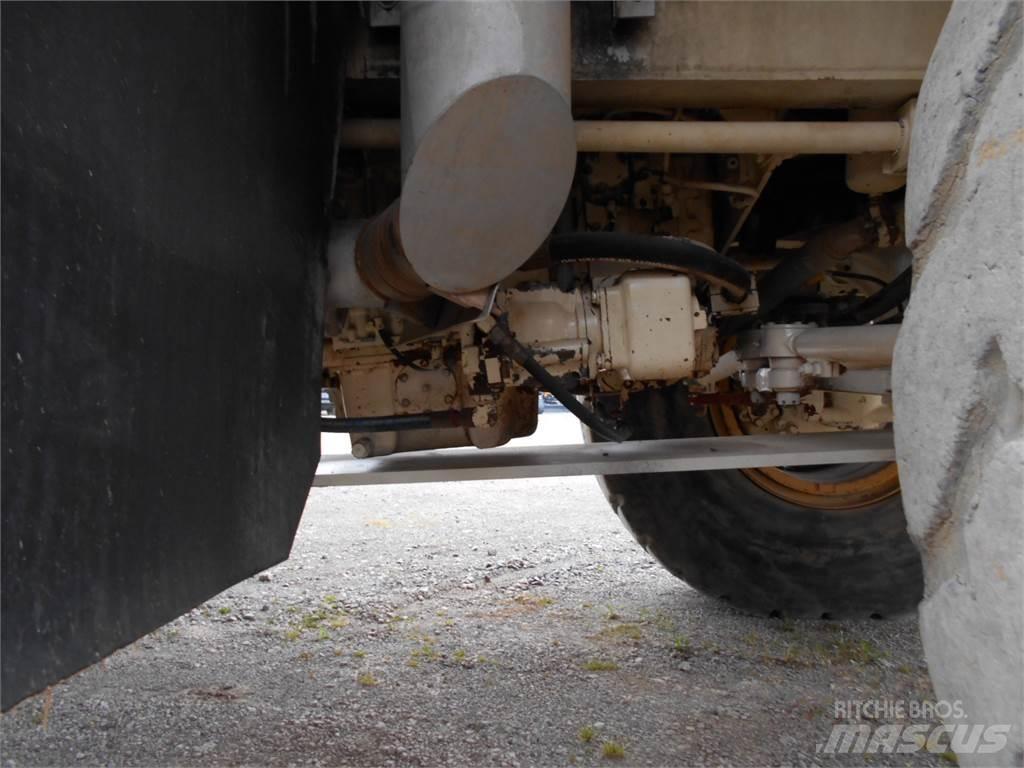Terex TR 60 Minitractor de teren