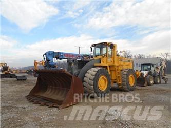 Volvo L330D Incarcator pe pneuri