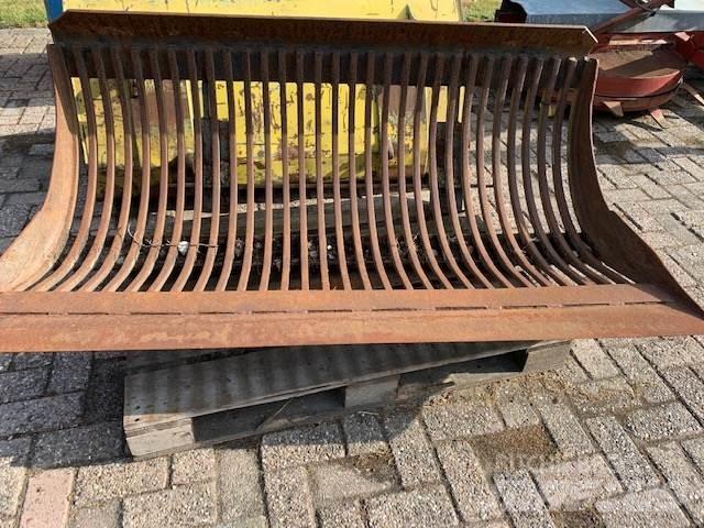  Puinriek Utilaje construcții - Altele