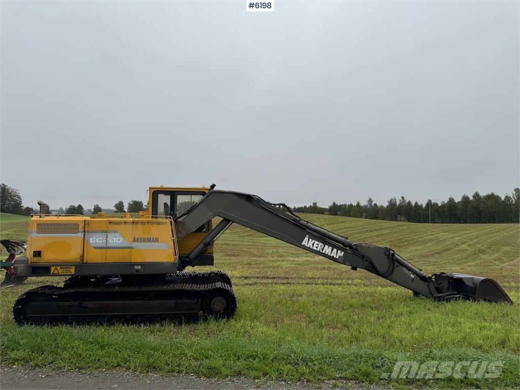 Åkerman EC200 Excavatoare pe șenile
