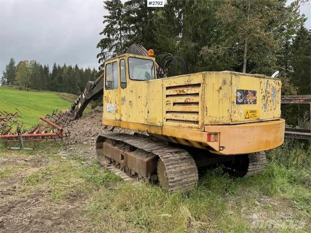 Åkerman H11B Excavatoare pe șenile
