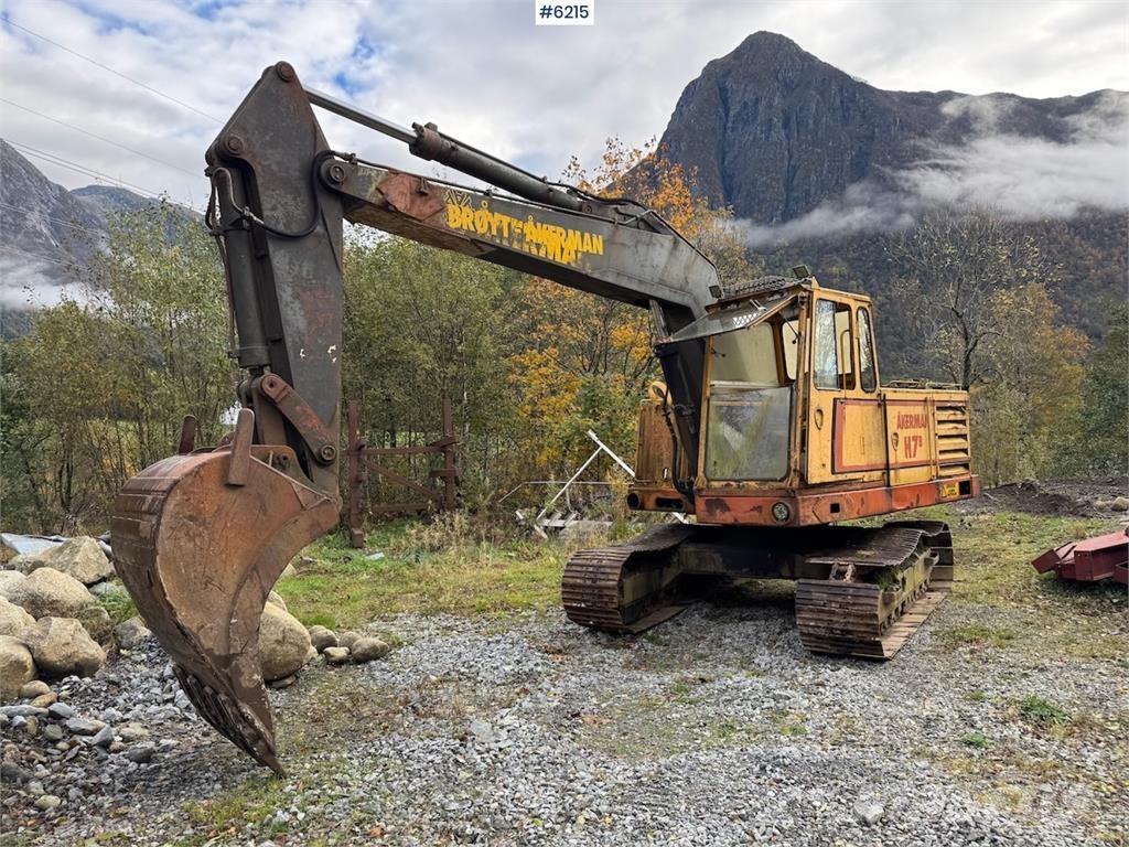 Åkerman H7B Excavatoare pe șenile
