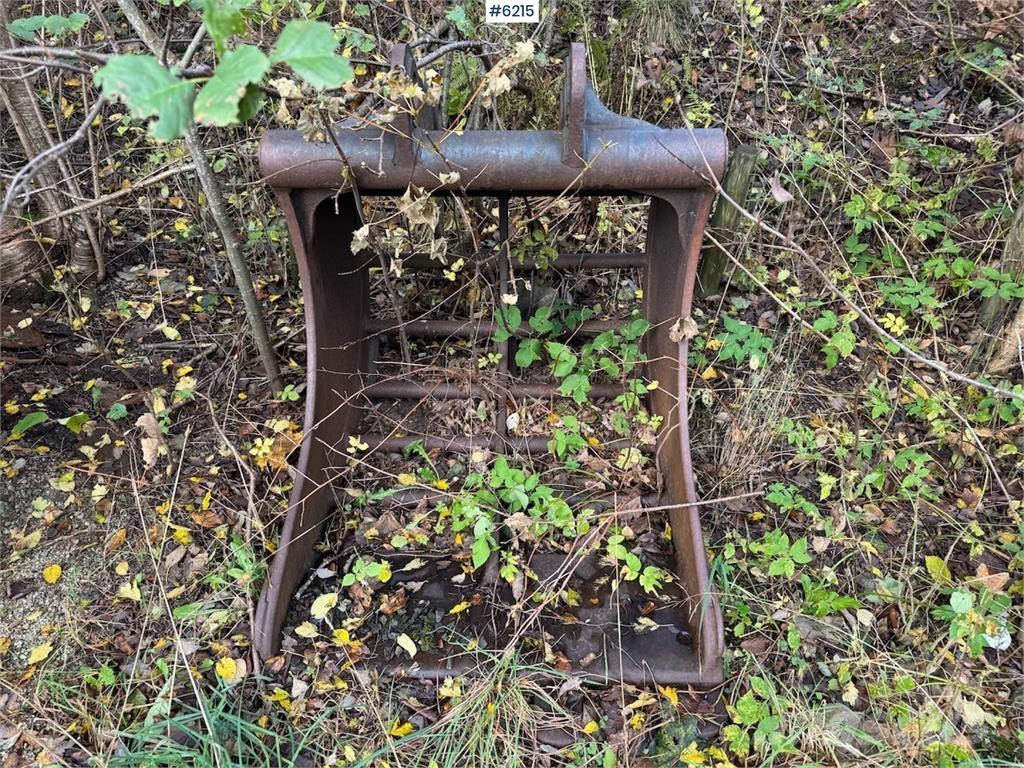 Åkerman H7B Excavatoare pe șenile
