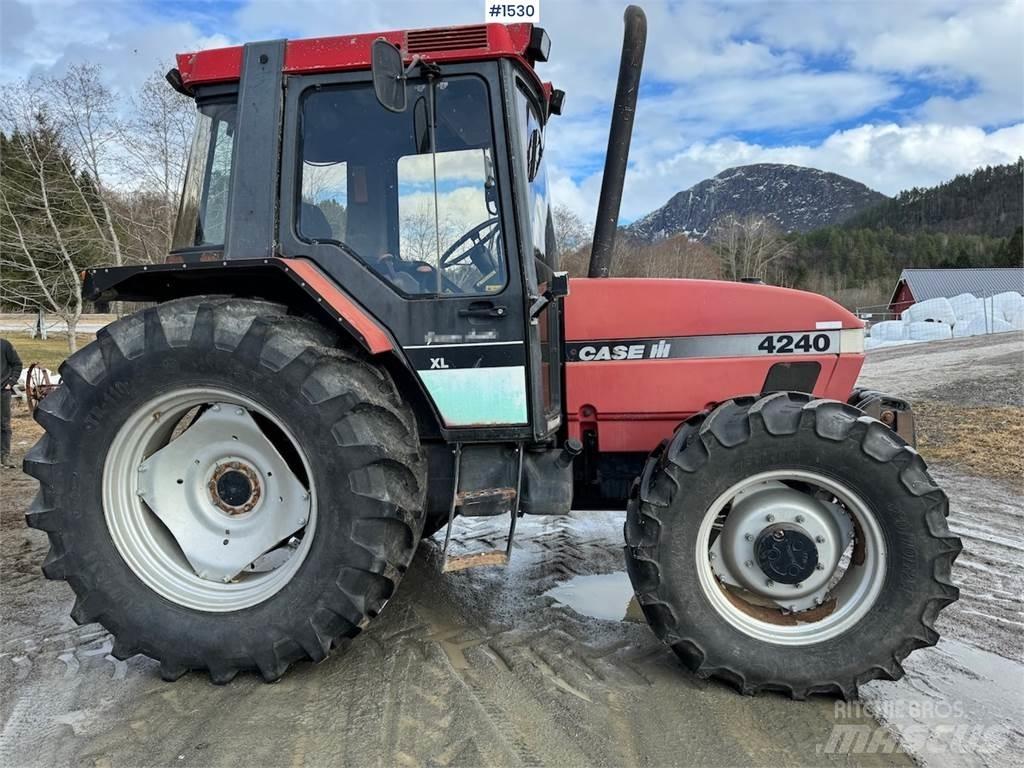 CASE IH 4240 XL Tractoare