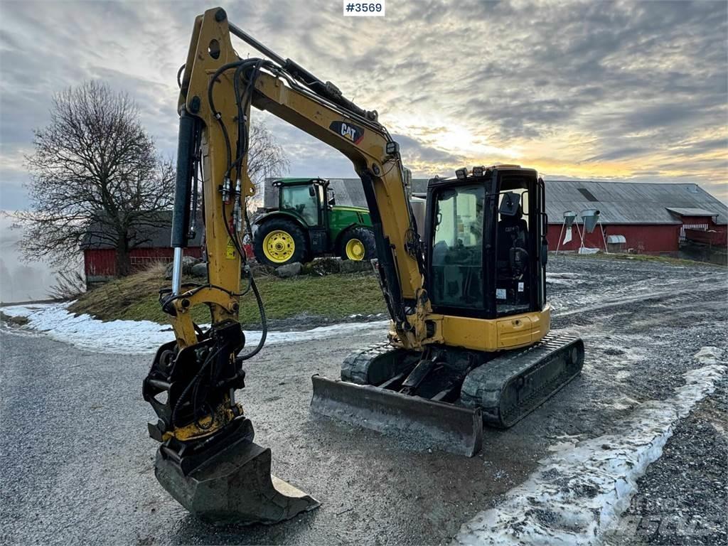 CAT 305 Excavatoare pe șenile
