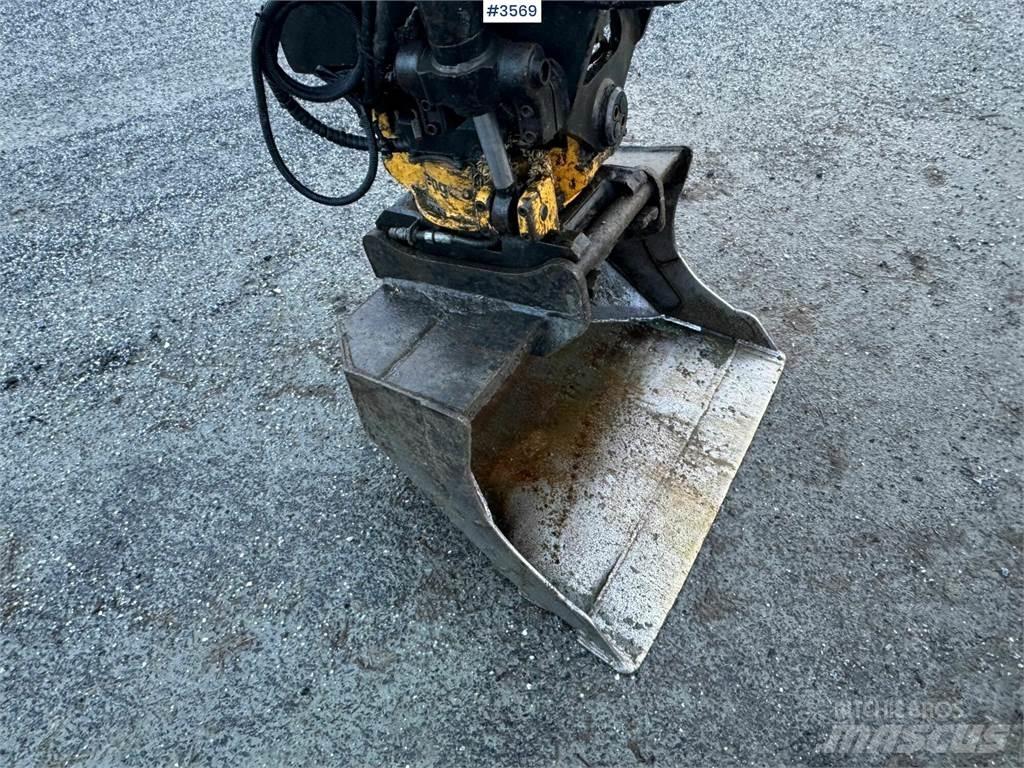 CAT 305 Excavatoare pe șenile
