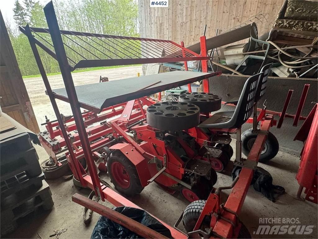 Checchi & Magli B24 Perforatoare