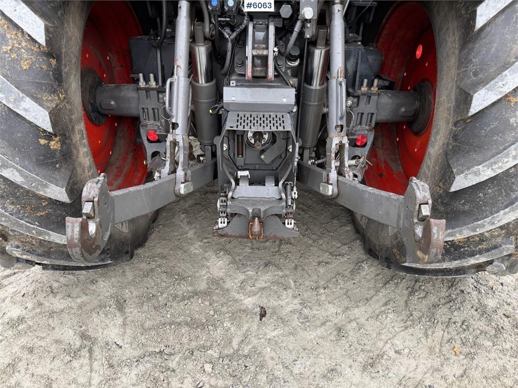 CLAAS Arion 460 Tractoare