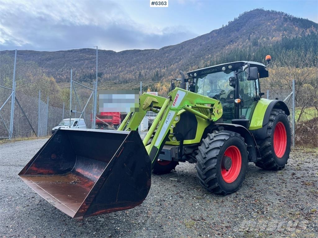 CLAAS Arion 550 Tractoare