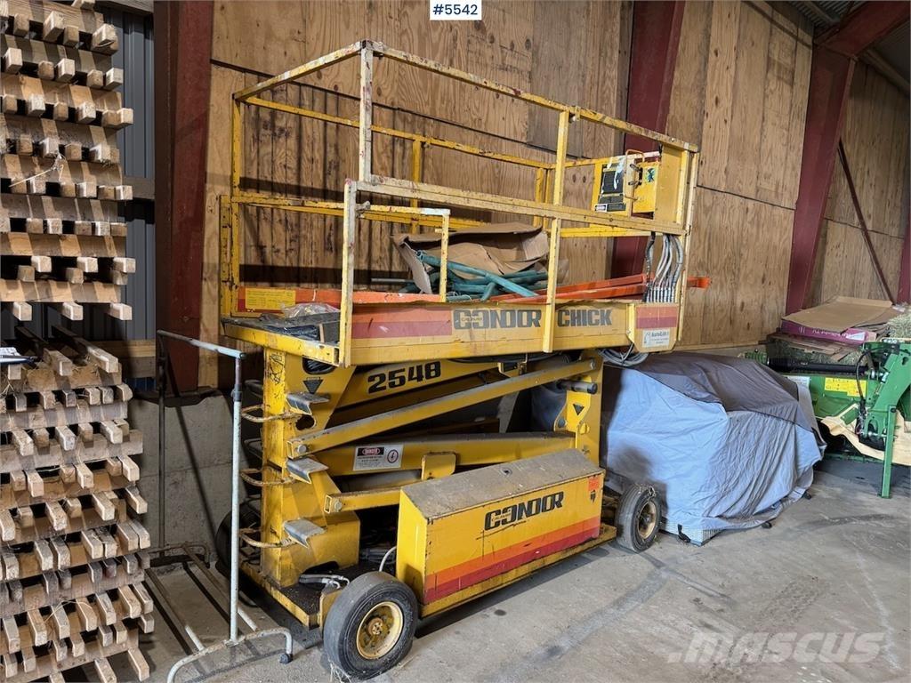 Condor Chick 2548 Alte ascensoare si platforme