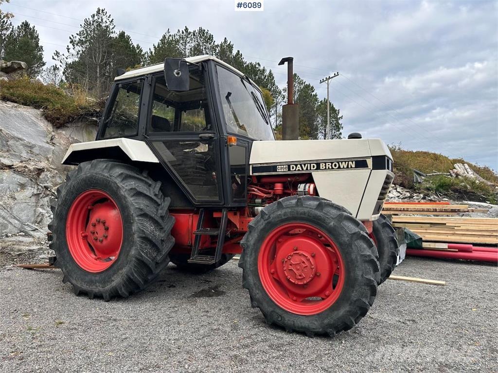 David Brown 1390 Tractoare