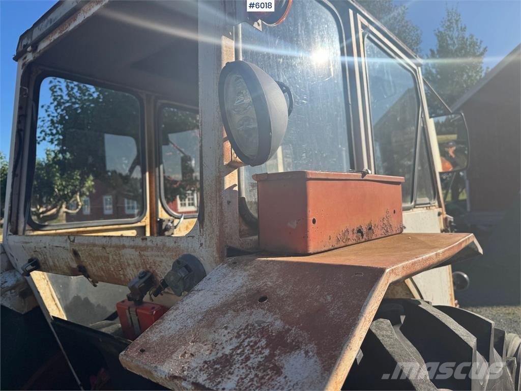 David Brown 995 Tractoare