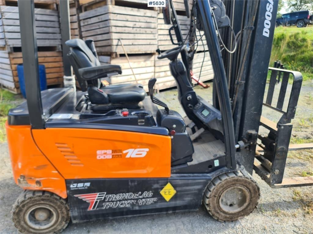 Doosan B16X-7 Strivuitoare-altele
