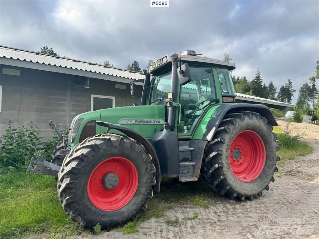 Fendt 716 Vario Tractoare