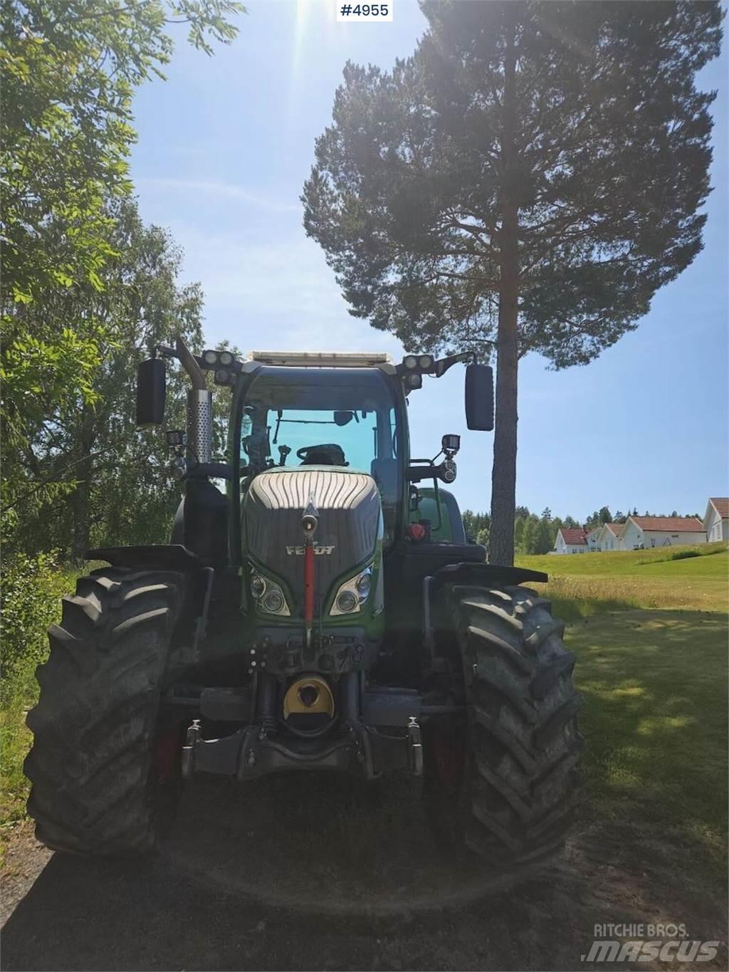 Fendt 724 Vario Tractoare