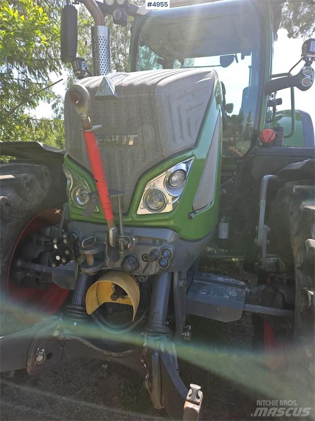 Fendt 724 Vario Tractoare