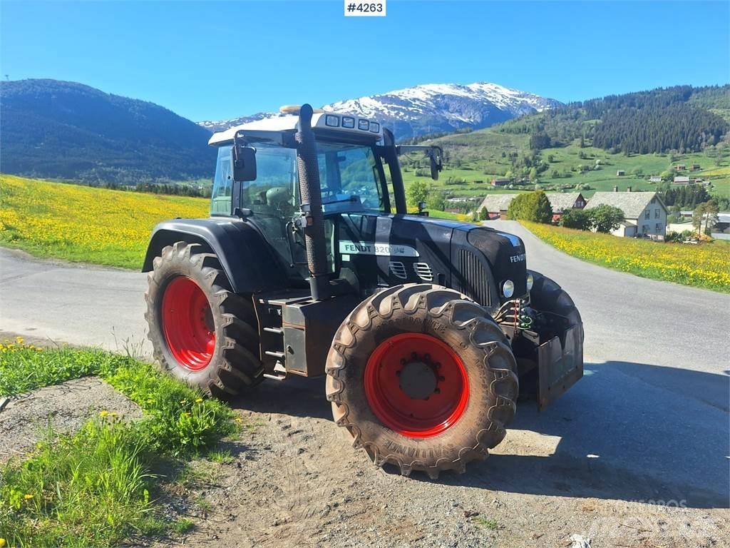Fendt 820 Vario Tractoare