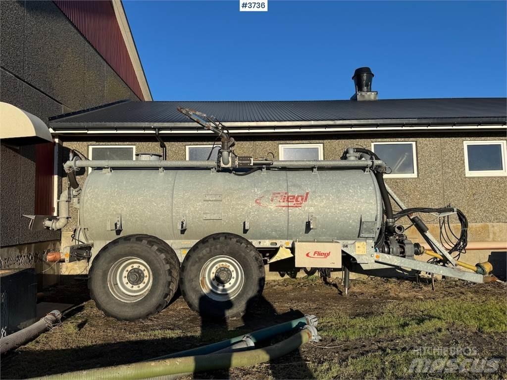 Fliegl VFW 10600 Perforatoare